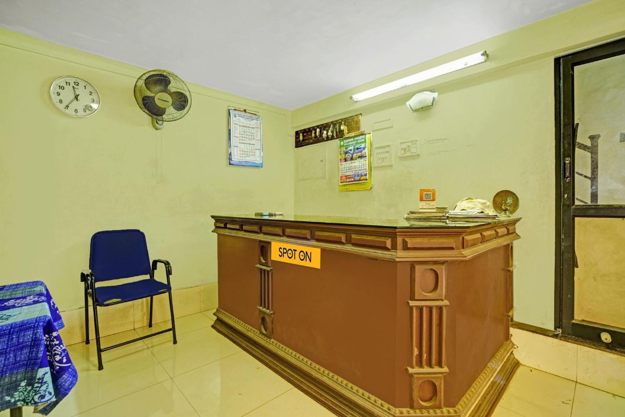 Hotel O Ss Residency Punalur Exterior photo